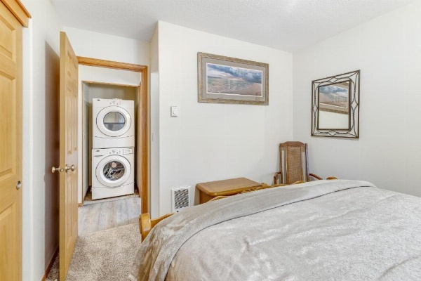 Cedar Creek Retreat image 19