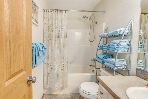 Cedar Creek Retreat image 21