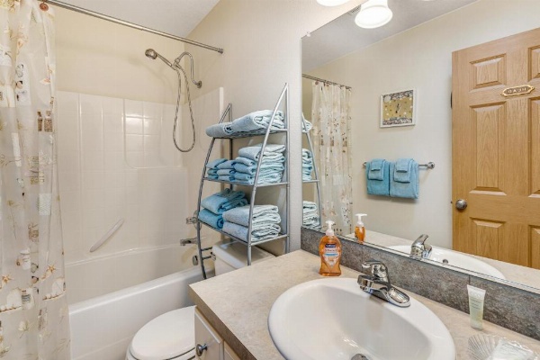 Cedar Creek Retreat image 22