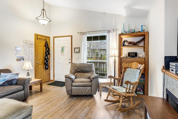 Cedar Creek Retreat image 4